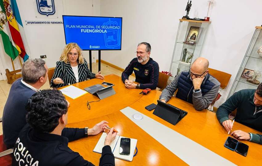 Un momento de la reunion del Comite Municipal de Emergencias