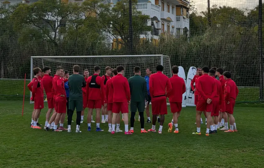 La Cultural Leonesa, otro rival en horas bajas para el Málaga CF