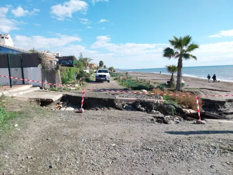 danos litoral Torre de Benagalbon.jpeg