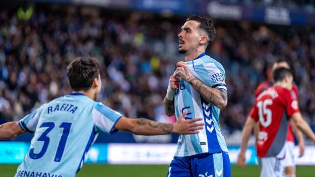 joaquin munoz gol la rosaleda escudo