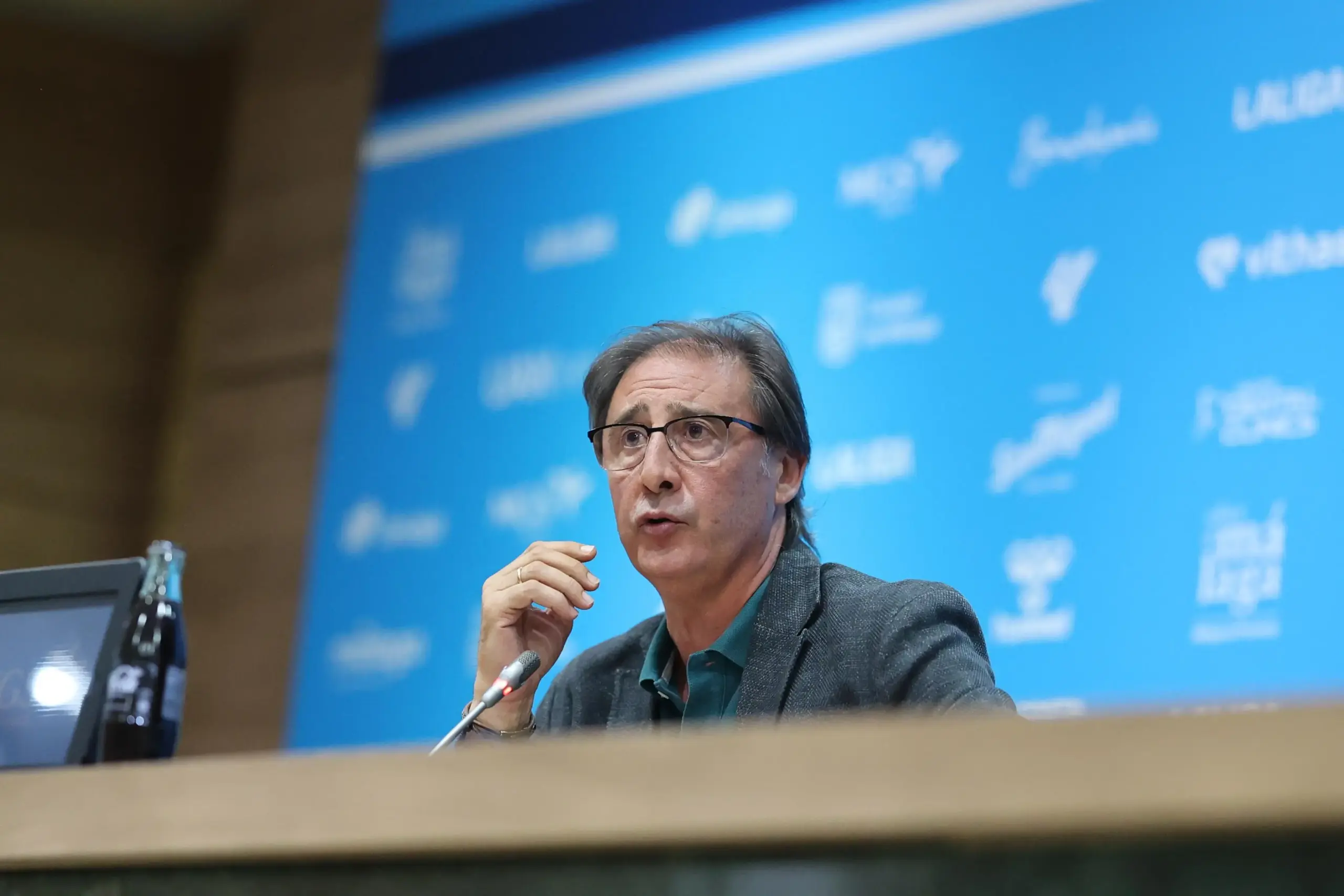 Sigue en directo la rueda de prensa de Loren Juarros