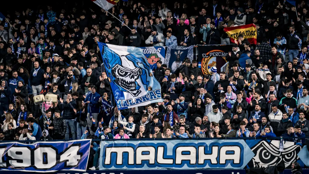 malaga cf cultural leonesa rosaleda fondo sur aficion