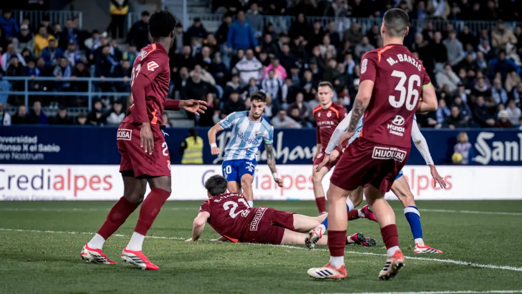 malaga cf cultural leonesa rosaleda larrubia 2