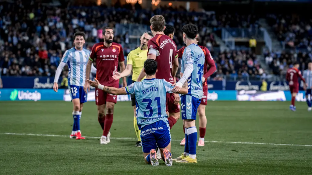 malaga cf cultural leonesa rosaleda rafita falta