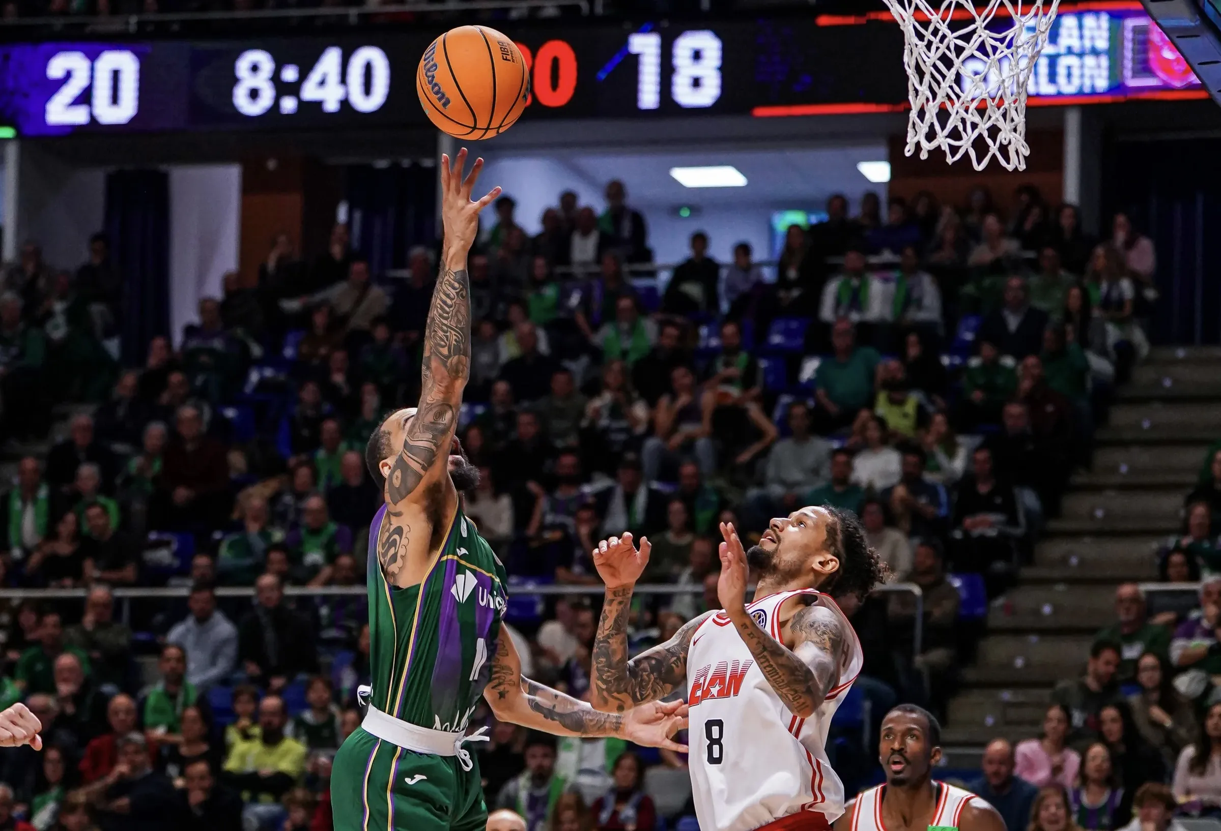 El debut de Cobbs: "Nos ha ayudado y no se ha equivocado en ninguna jugada"