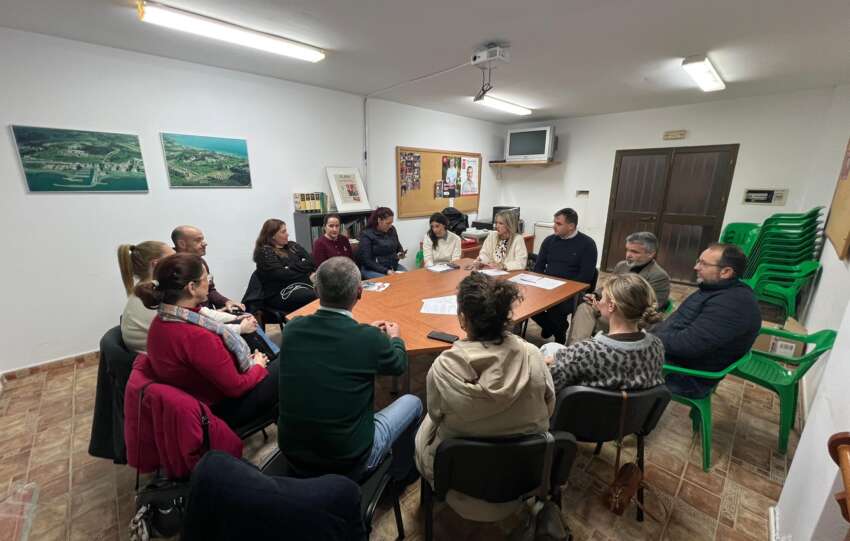 12032026 FRANCISCO BECERRA PATRICIA ALBA Y PEPE BERNAL EN MANILVA