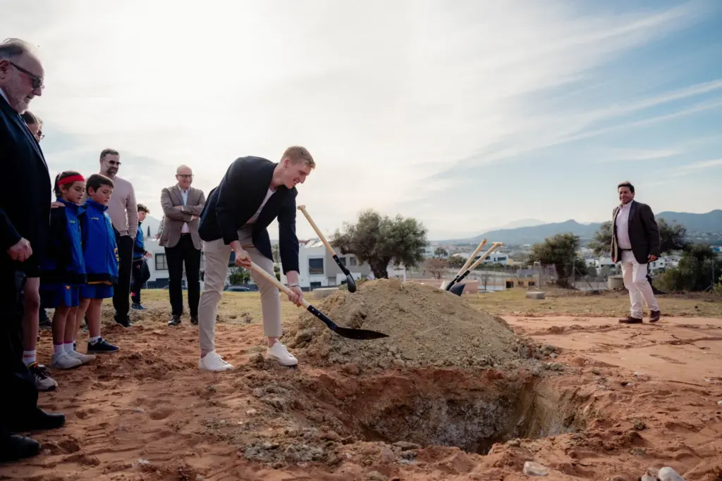 2 PRIMERA PIEDRA DEL PABELLON ALBERTO DIAZ