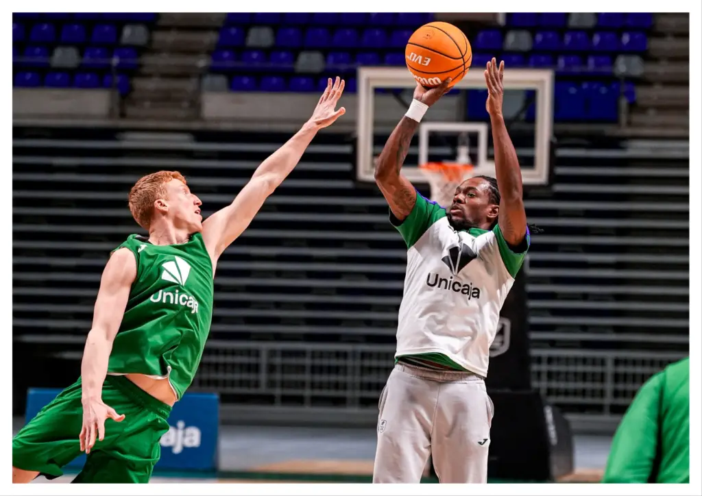 2 UNICAJA ENTRENA ESTE MIÉRCOLES DE CARA A GIRONA