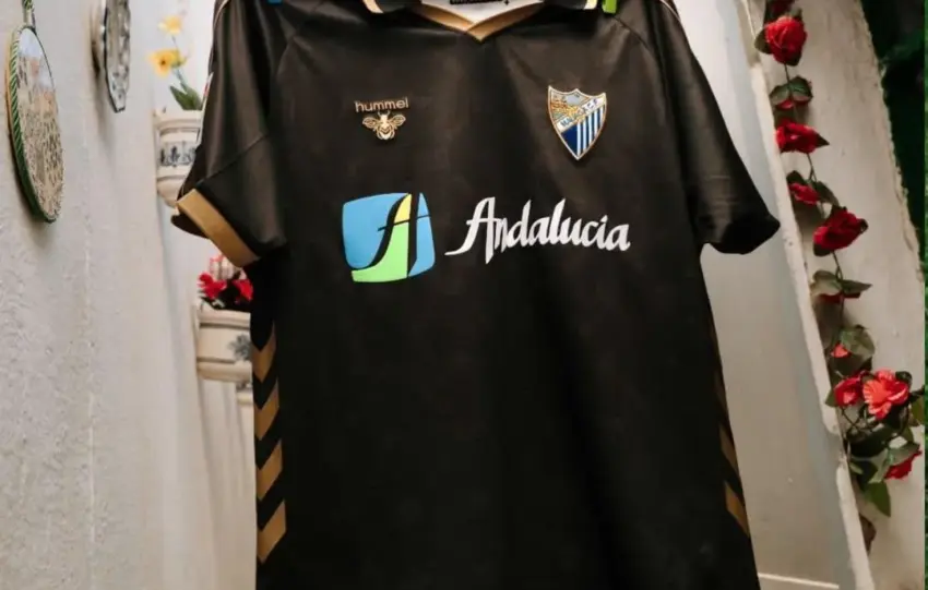 4 - NUEVA CAMISETA LEGADO DEL MÁLAGA CF