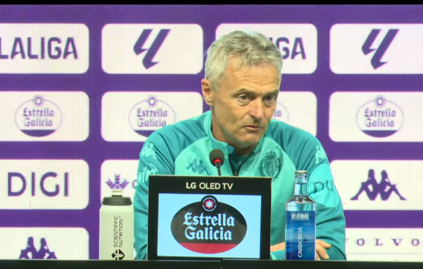 Fran Escribá y su plan de partido en La Rosaleda: "No queremos ser un equipo defensivo"