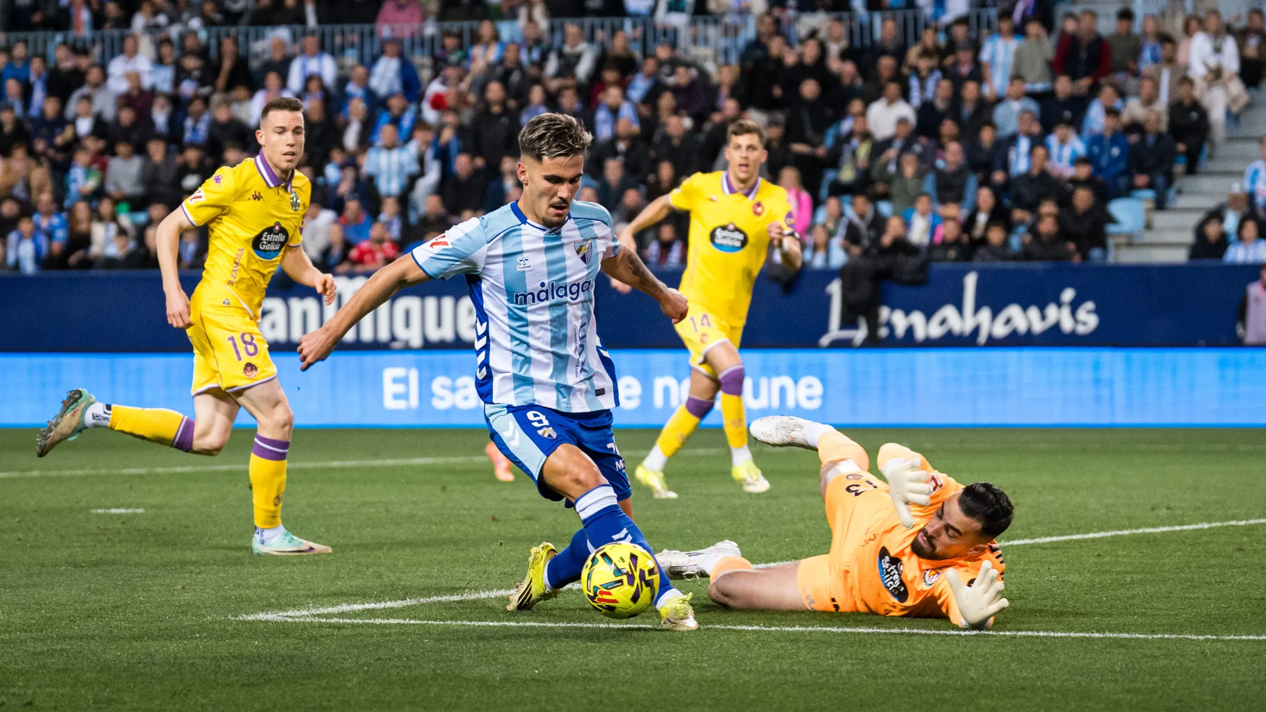 El Pizarrón: Chupete, jugador con más penaltis provocados de Segunda división