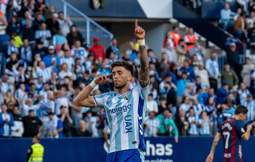 David Larrubia: "Ahora mismo nos sentimos invencibles dentro del campo"