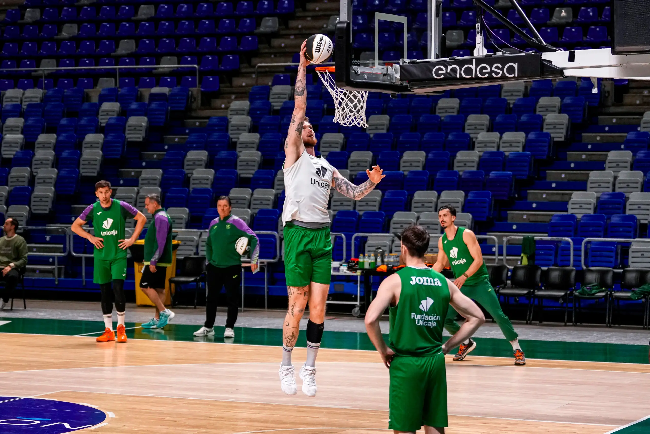 ESTADO DE LA ENFERMERÍA DEL UNICAJA ANTES DE VIAJAR A GIRONA