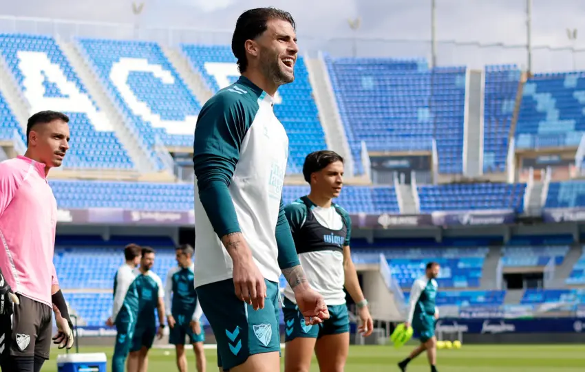 FUNES CUENTA CON SU TROPA CASI AL COMPLETO EN LA SESIÓN PREVIA A MEDIRSE AL HUESCA