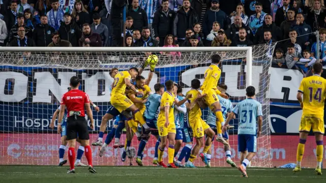 FUNES Y LA BALANZA DEL BALÓN PARADO