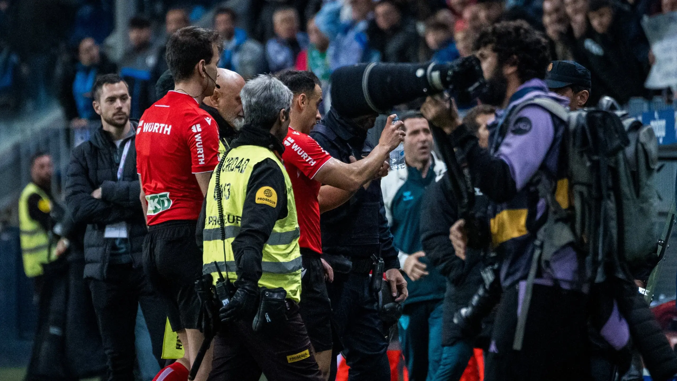 La Rosaleda cierre botellazo Morilla Turrión