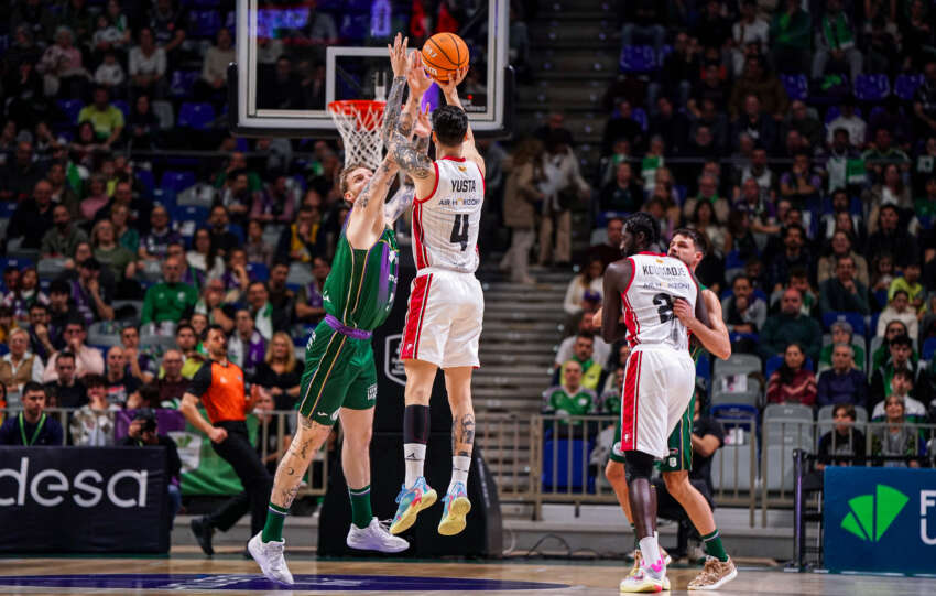 UNICAJA CASADEMONT ZARAGOZAZ J22