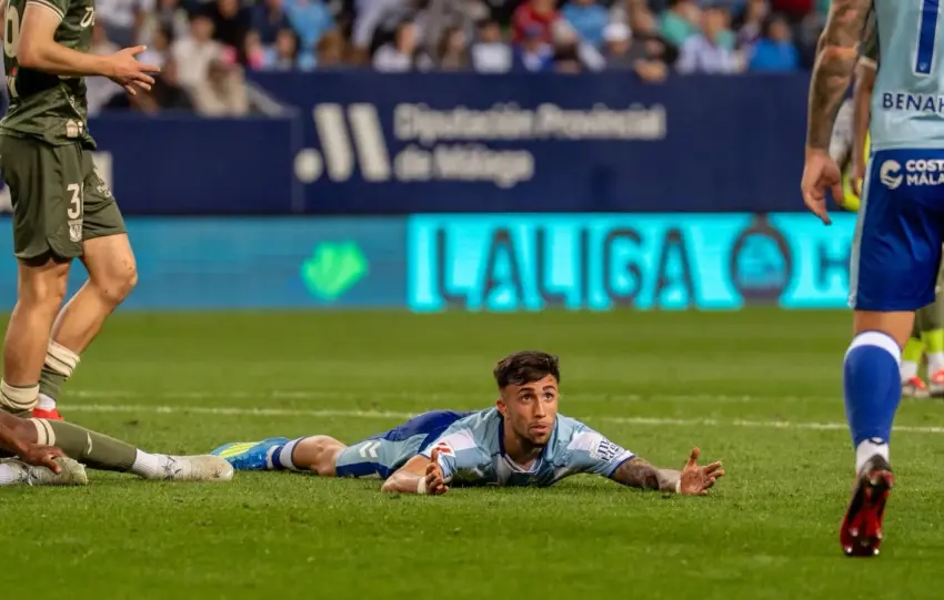 Otro mazazo en la enfermería: David Larrubia, también lesionado