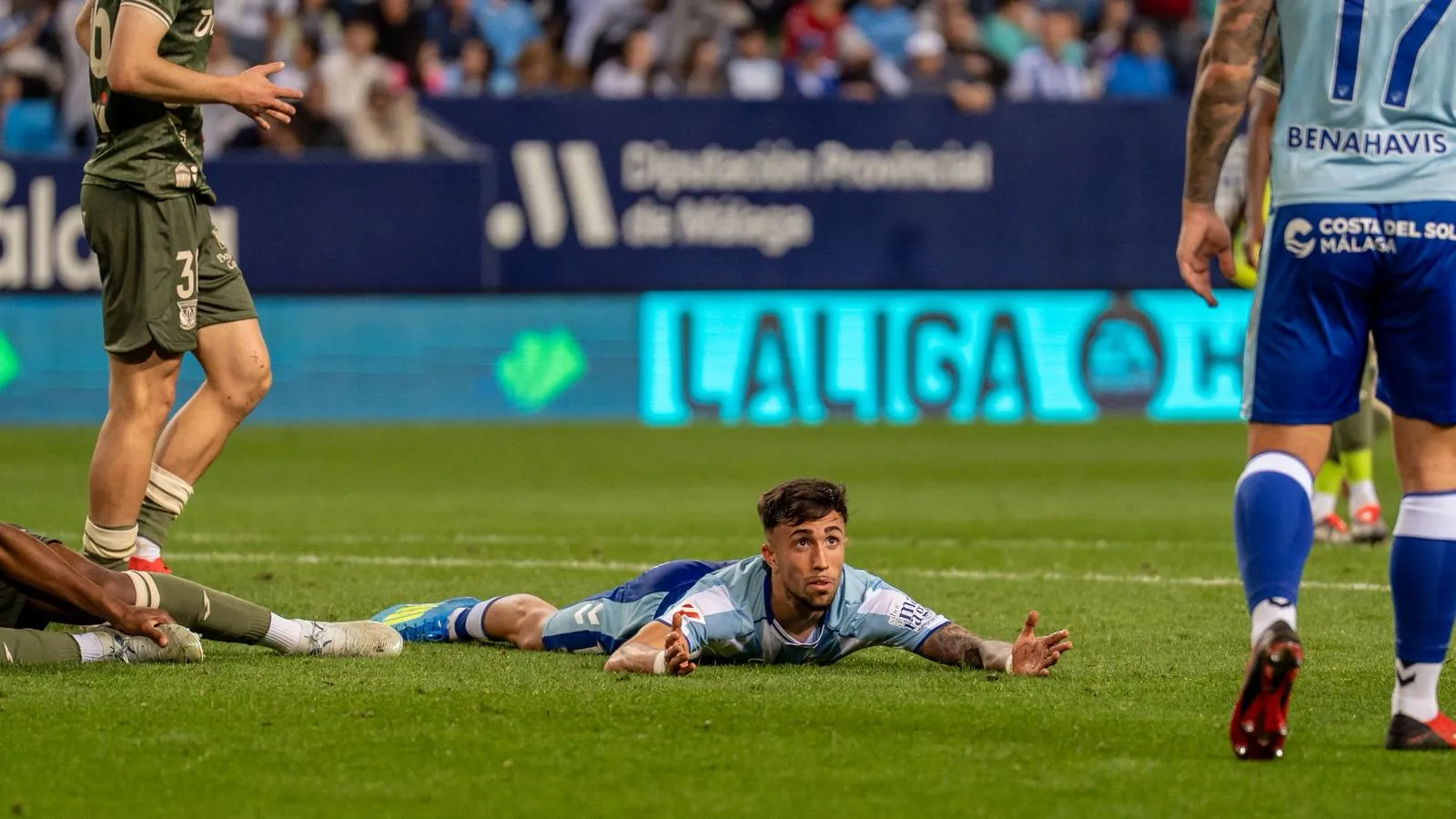 Otro mazazo en la enfermería: David Larrubia, también lesionado