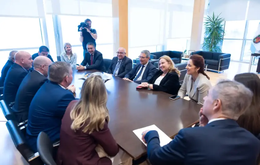 autoridades diputacion malaga.jpg