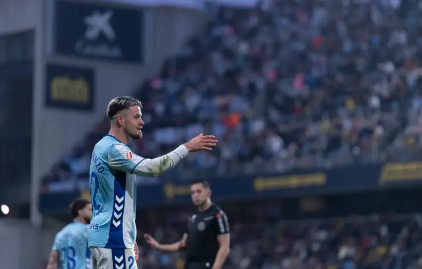 Dani Lorenzo entrará en la convocatoria del Málaga CF en Ceuta