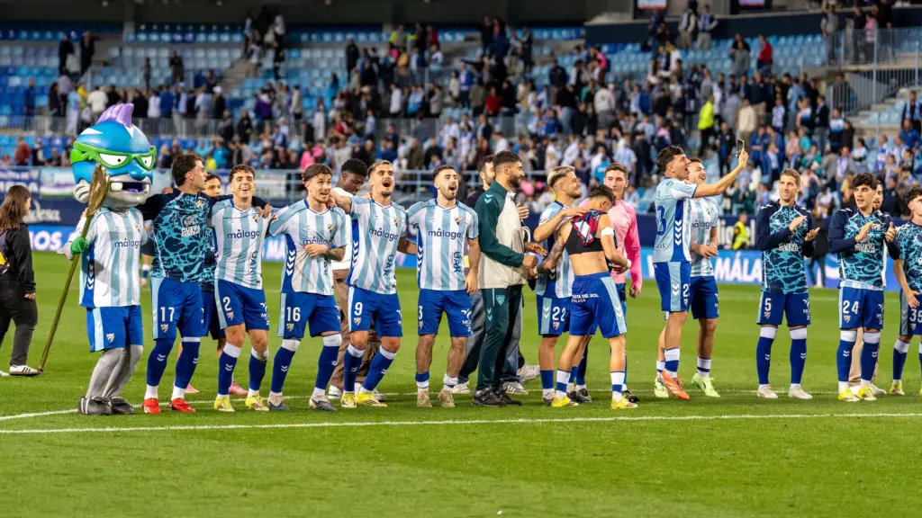 ¡Así te hemos contado la alocada victoria del Málaga CF frente a la SD Huesca! (5-3) 1 fiesta malaga huesca