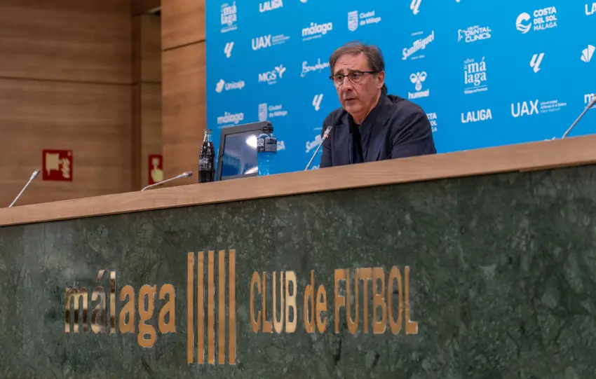 Loren Juarros: “La renovación de un director deportivo en un club no tiene que ser un debate”