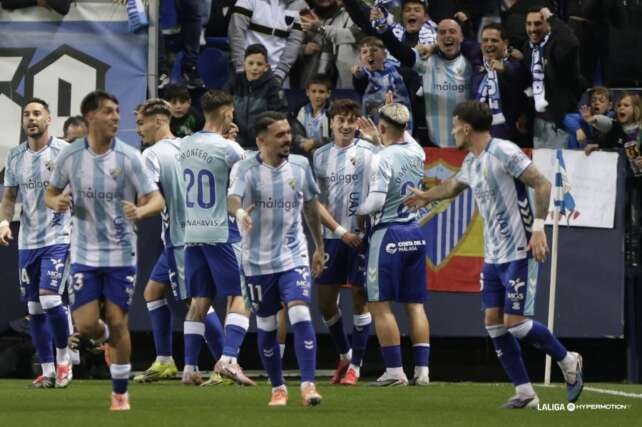 malaga cf celebracion gol valladolid
