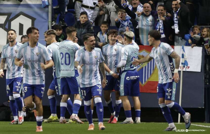 malaga cf celebracion gol valladolid