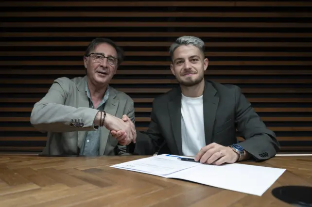 OFICIAL | El Málaga CF renueva a Dani Lorenzo