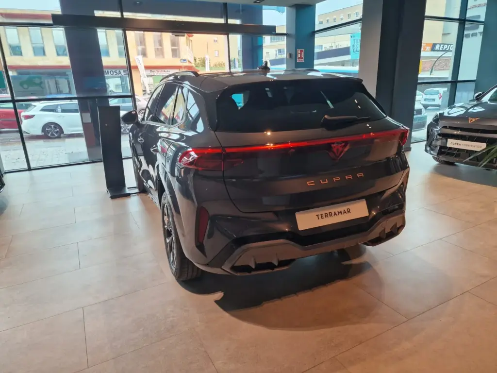 23 SEAT CORMOSA CUPRA RADIO MARCA MALAGA