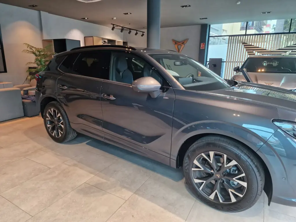 24 SEAT CORMOSA CUPRA RADIO MARCA MALAGA