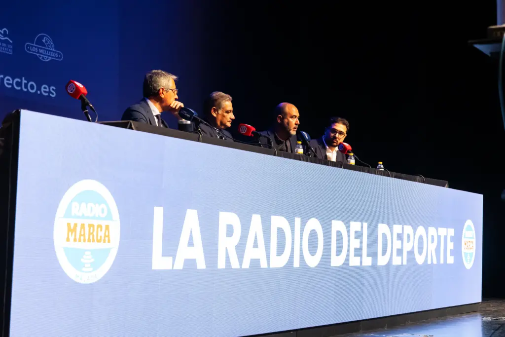 25 - GALA RADIO MARCA 26 ANIVERSARIO