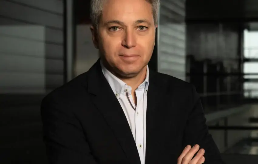 27 - VALLÉS A MÁLAGA DIPUTACIÓN