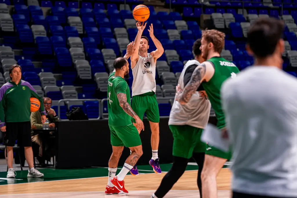 3 - ENTRENAMIENTO PREVIO UNICAJA VS ALBA BERLÍN