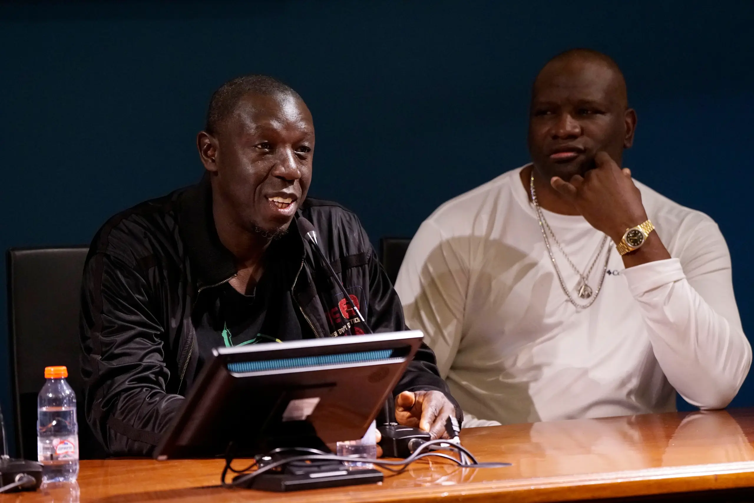 3 - MESA REDONDA CAMPEONES COPA KORAC