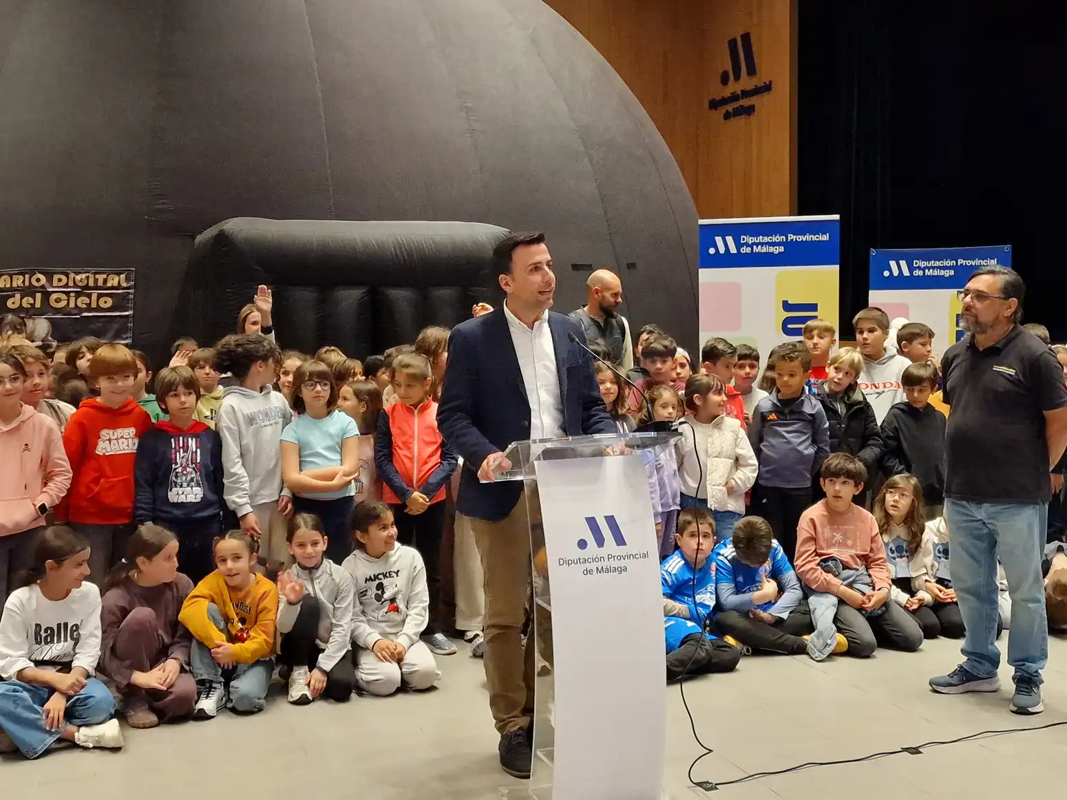 Radio Marca 37 36 - PLANETARIO DIPUTACIÓN