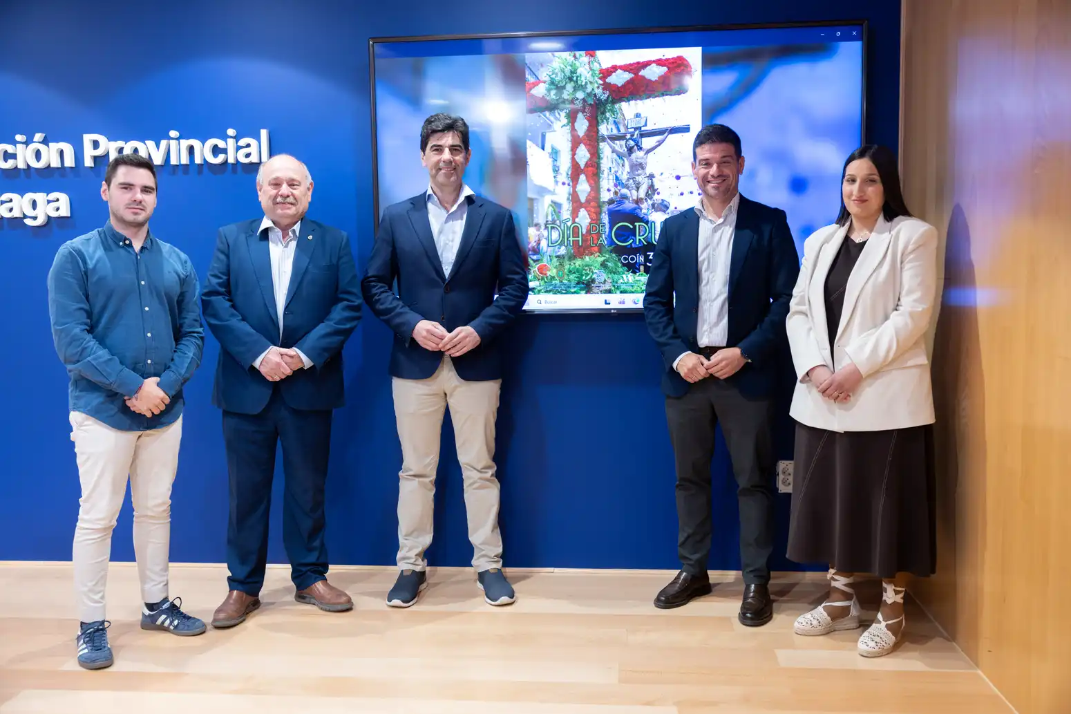 40 - CRUCES DE MAYO DE COÍN