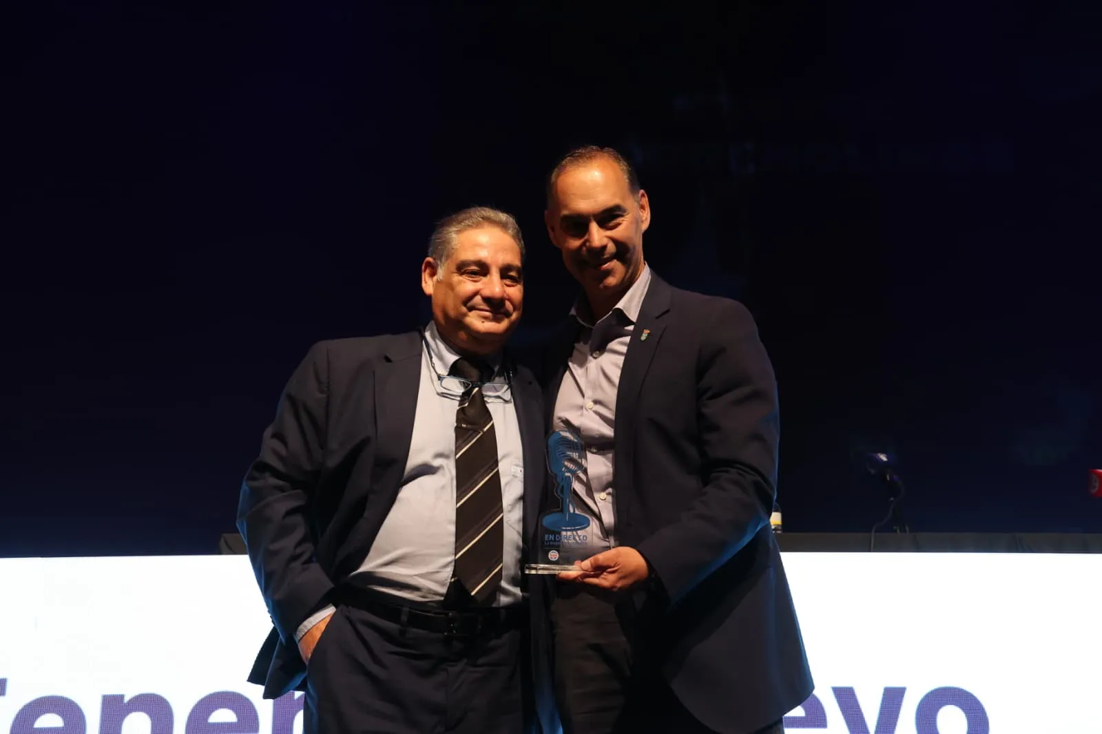 50 - LARA CON MERCHÁN