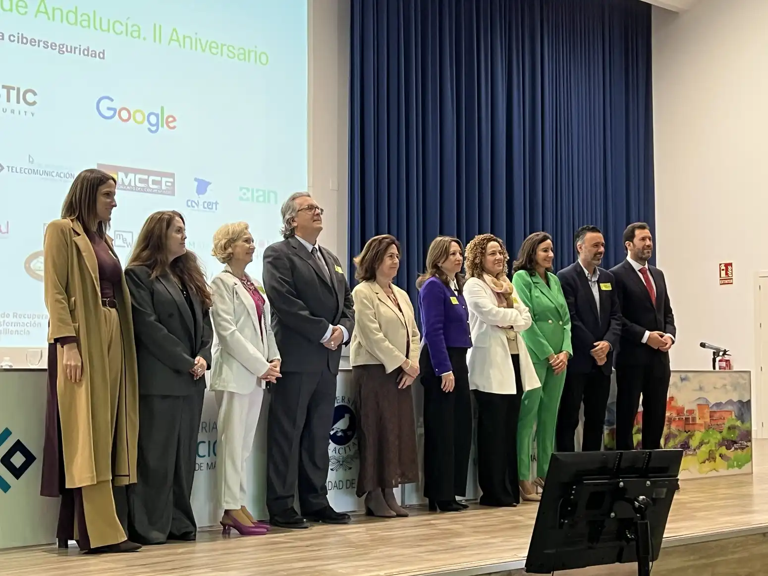 Radio Marca 39 58 - MUJERES CIBERLÍDERES