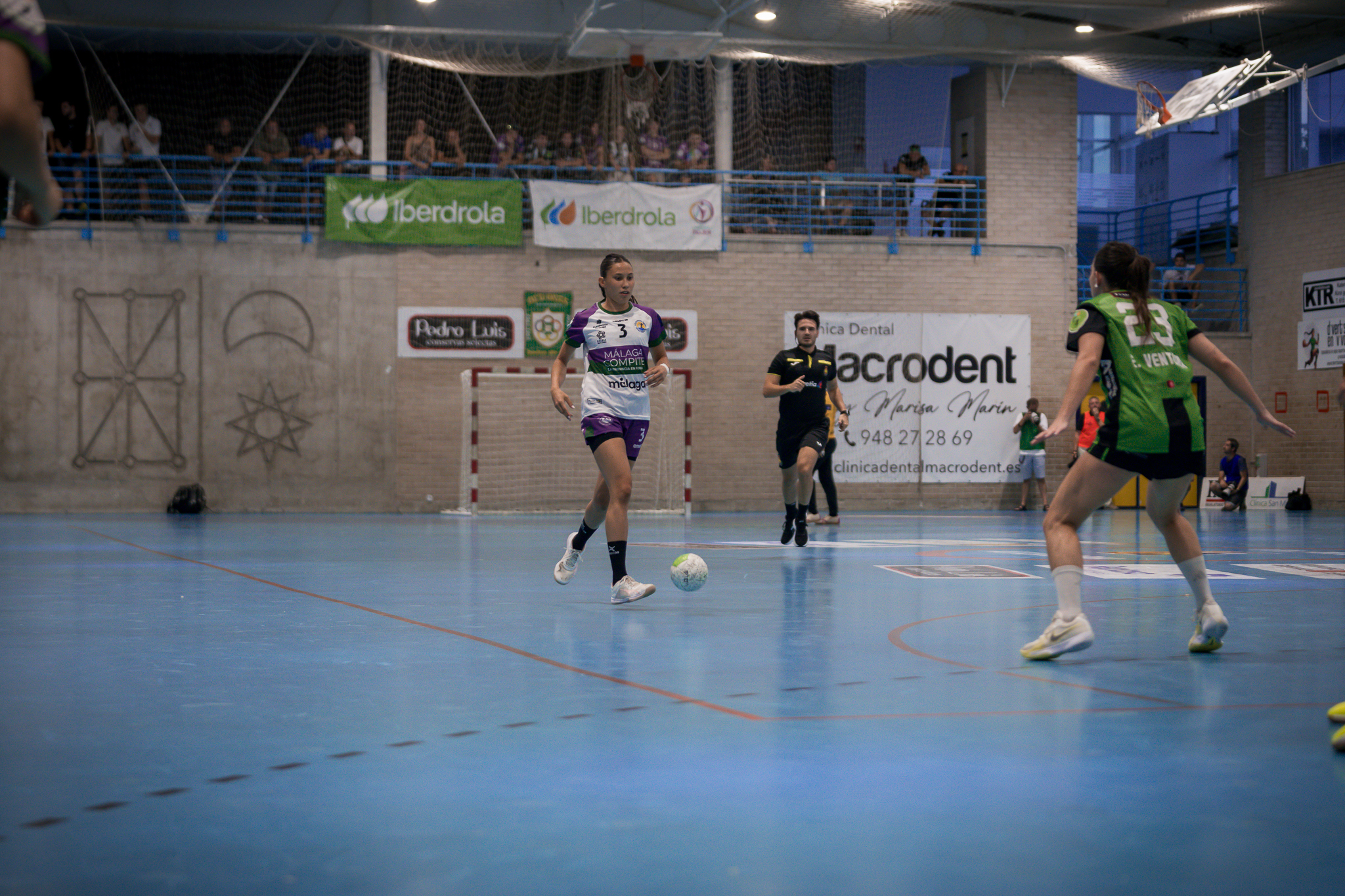 Beti Onak vs Malaga 22