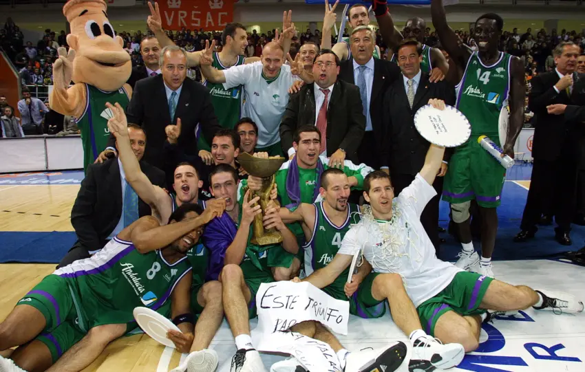 CAMPEONES DE LA COPA KORAC