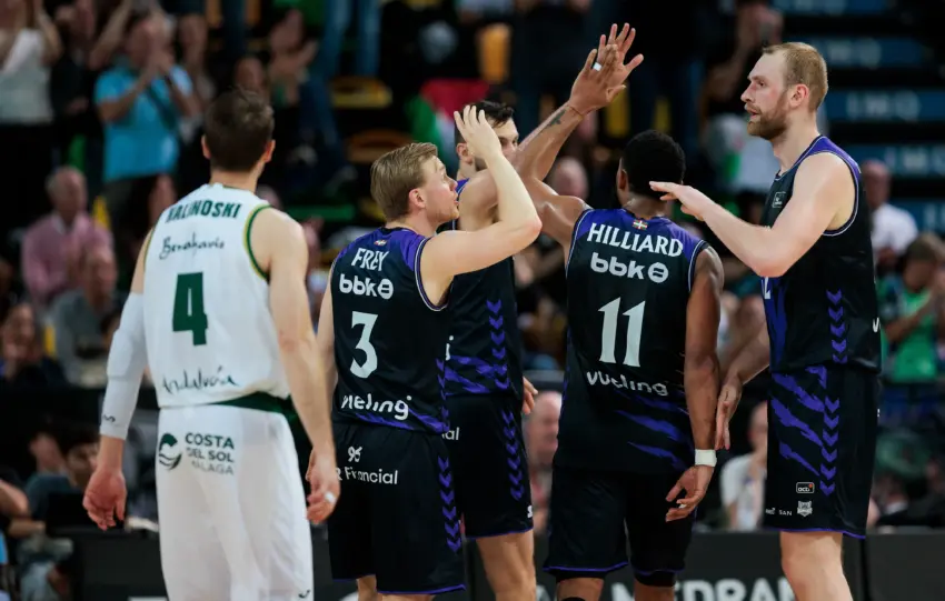 EL BILBAO BASKET OBLIGA AL UNICAJA A MIRAR POR EL RETROVISOR DEL PLAYOFF