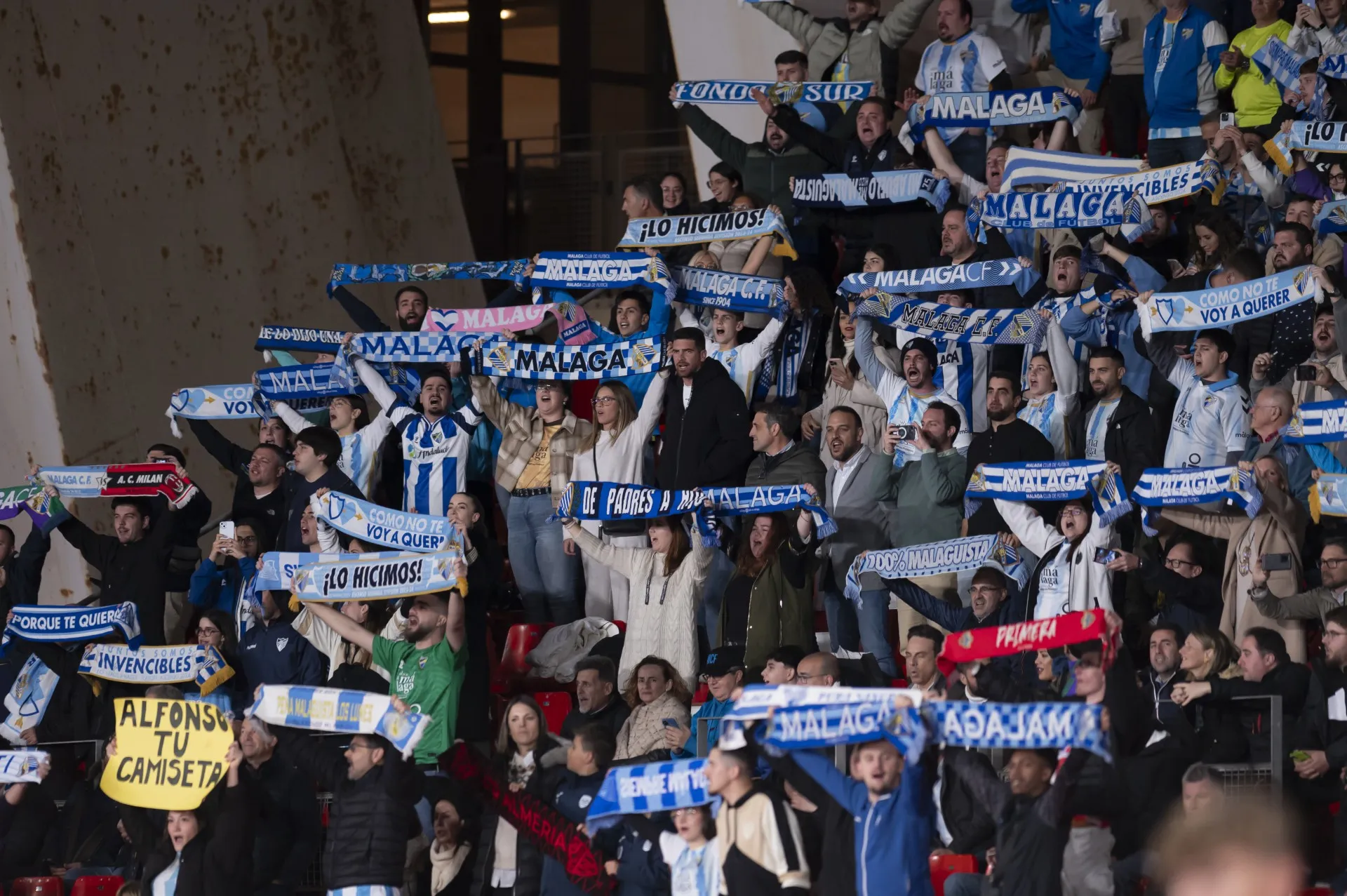EL MÁLAGA CF SORTEARÁ 400 ENTRADAS PARA EL DERBI EN ALMERÍA