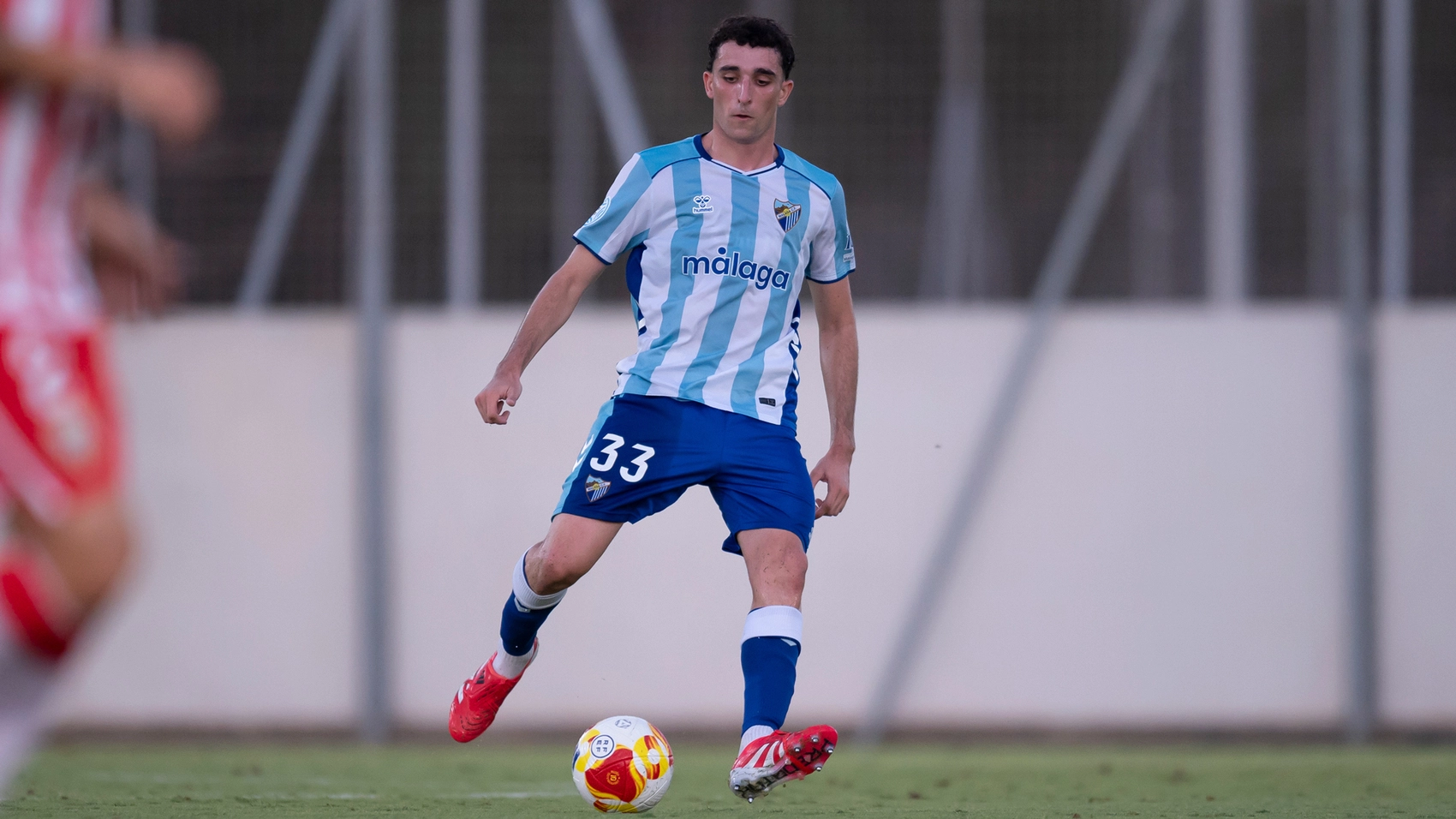 EL MALAGUEÑO GANA AL ANTONIANO CON LA VISITA DE FUNES