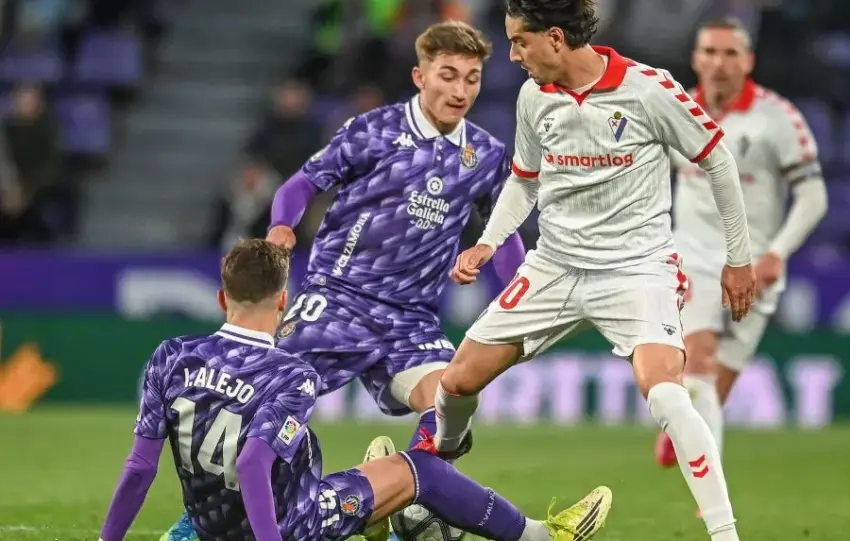 Así queda la lucha por el ascenso tras el empate del Eibar en Valladolid