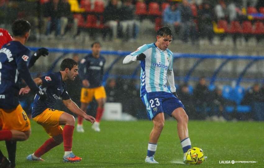 Izan Merino: "Le daremos valor al punto yendo a ganar en Riazor"