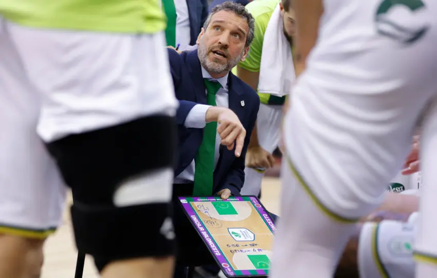 LA OBLIGACIÓN DE RETOMAR EL VUELO TRAS TOCAR FONDO EN GRANADA