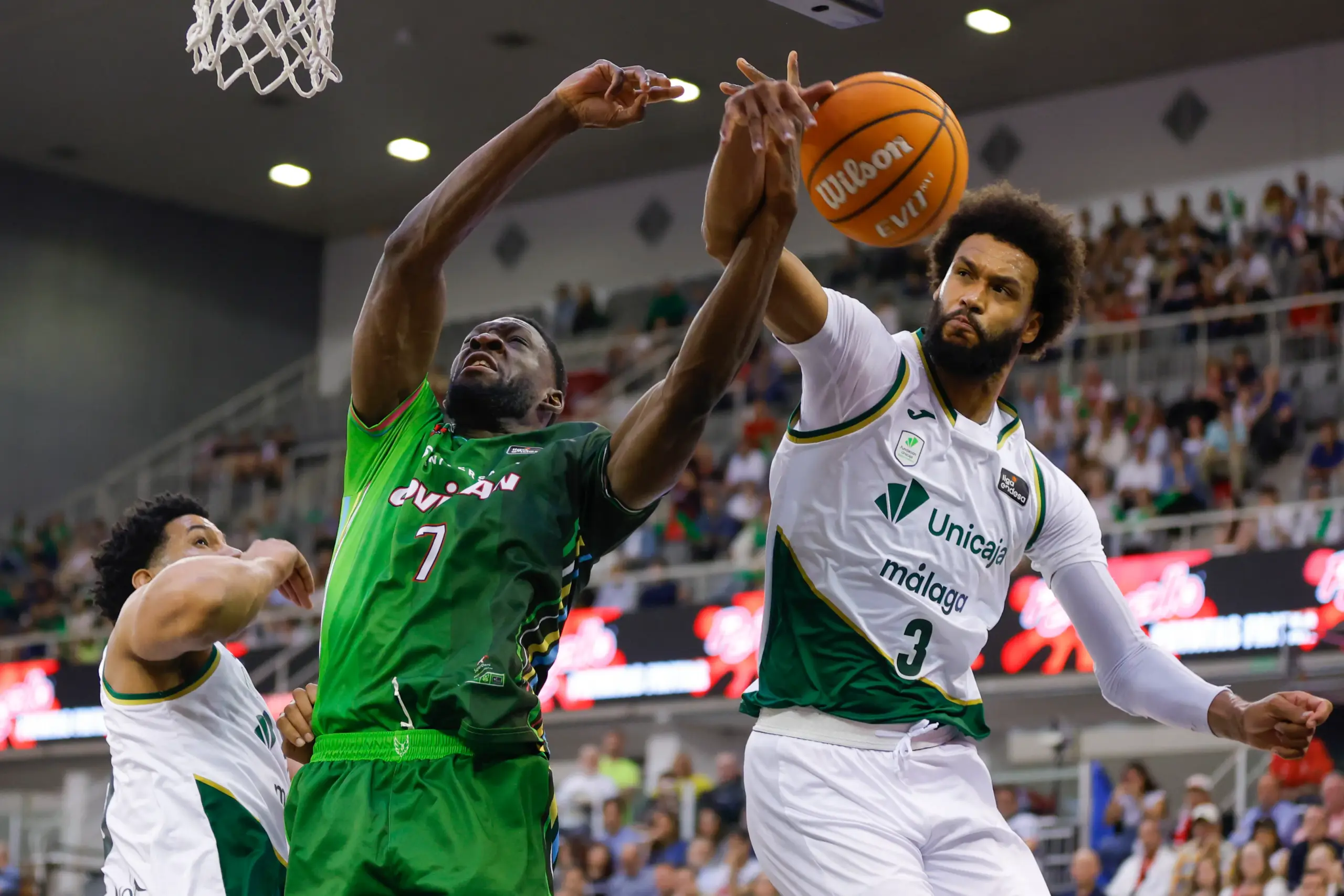 NOTAS Y 1X1 DEL UNICAJA ANTE COVIRÁN GRANADA