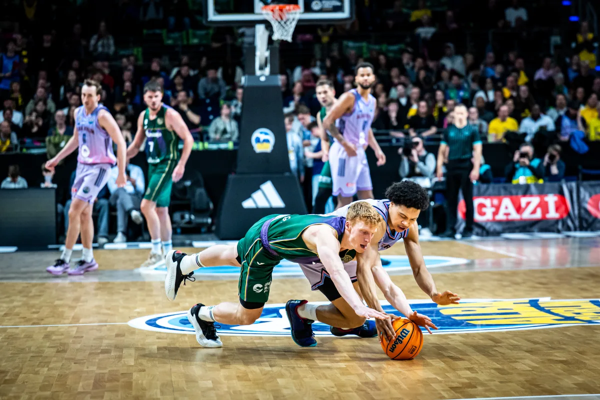 UN CAMINO DE OBSTÁCULOS CON EL MISMO DESTINO